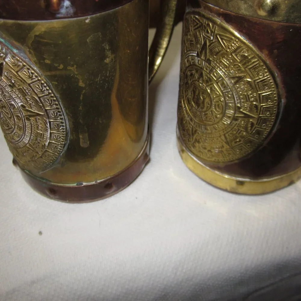 Vtg Mexican copper brass pitcher and mugs Myan Aztec calendar 5 mug pitcher 11in - Picture 7 of 8